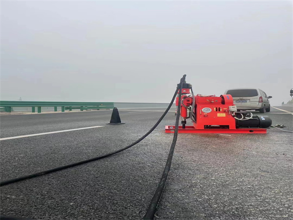 温岭马路路基路面开裂下沉注浆加固灌浆